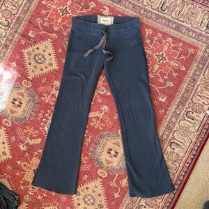 Women's Abercrombie & Fitch Navy Blue sweatpants